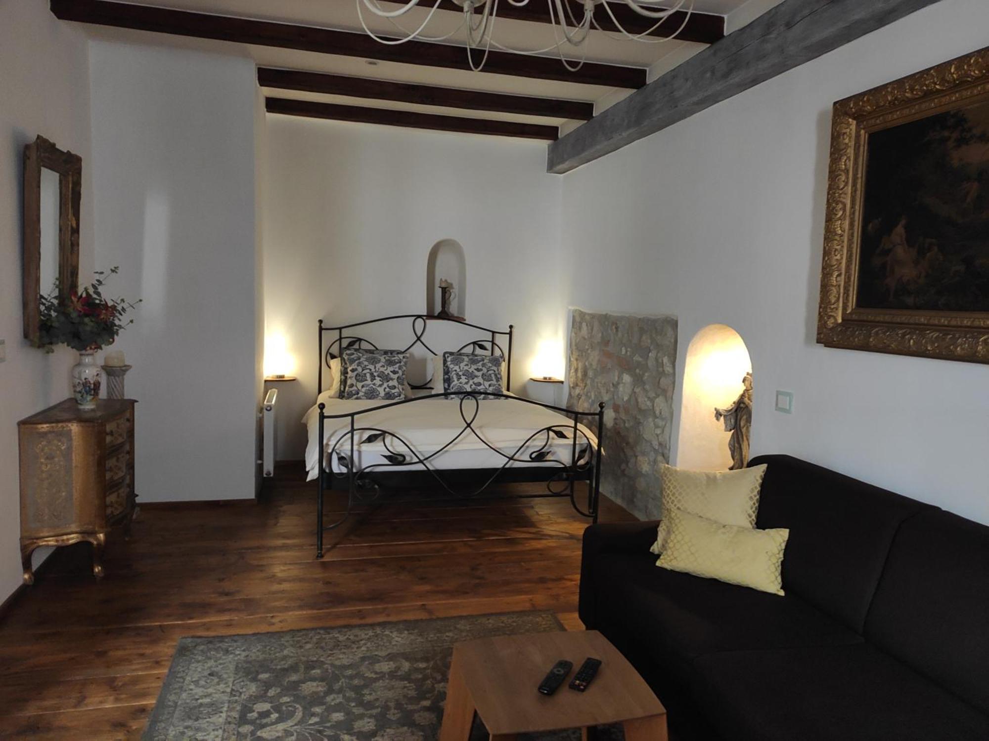 Apartmany Antico 米库洛夫 外观 照片